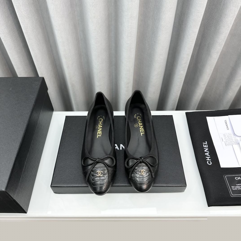 Ch*el flat shoes